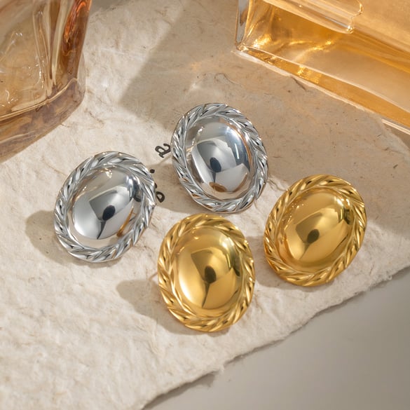 1 paire de boucles d&#39;oreilles à tige simples en acier inoxydable doré pour femme 2
