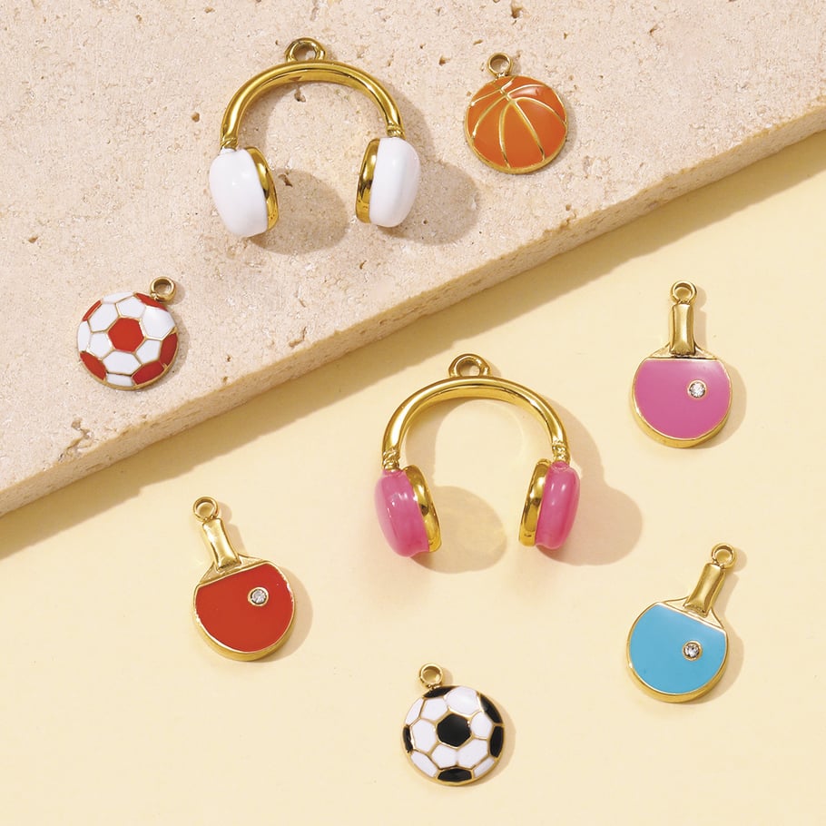1 pieza de colgantes de acero inoxidable para mujer de la serie deportiva Imagen4