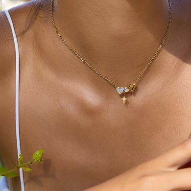 1 collar con colgante de corazón y cruz de acero inoxidable dorado para mujer h5 Imagen5