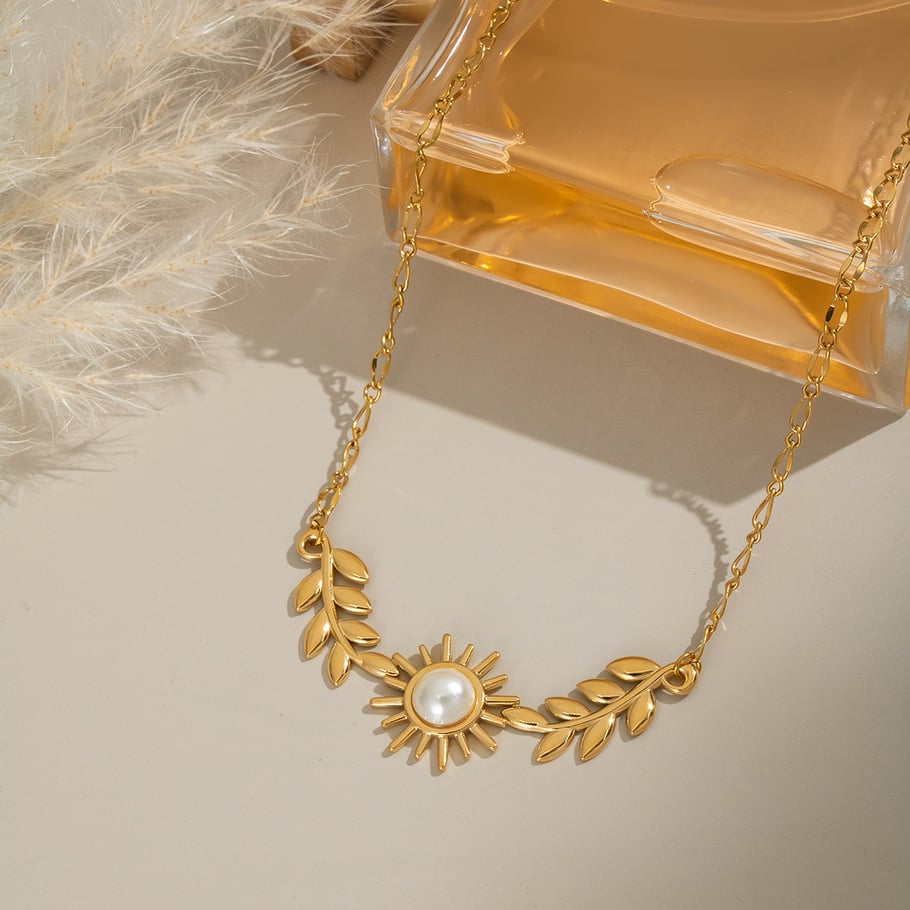 1 pezzo di collana con ciondolo a forma di sole in acciaio inossidabile, elegante e lussuoso, da donna Immagine5