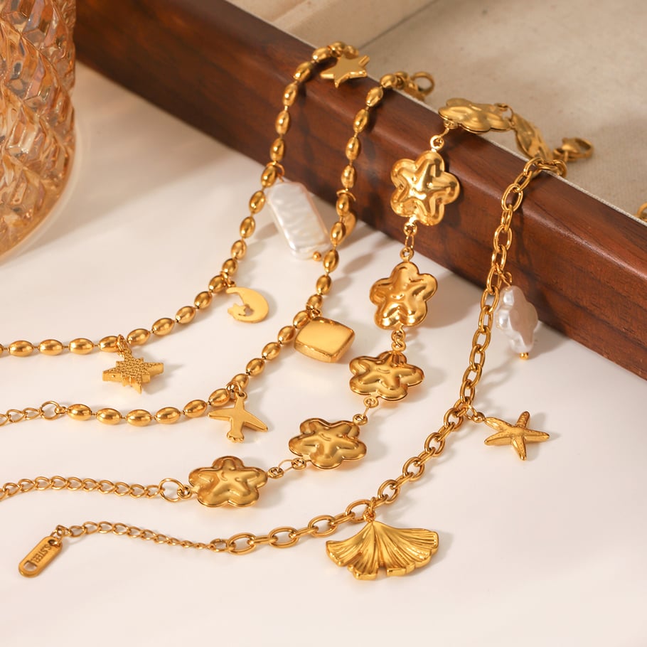 1 Paar einfache Blumen-Charm-Armbänder aus Edelstahl für Damen Bild6