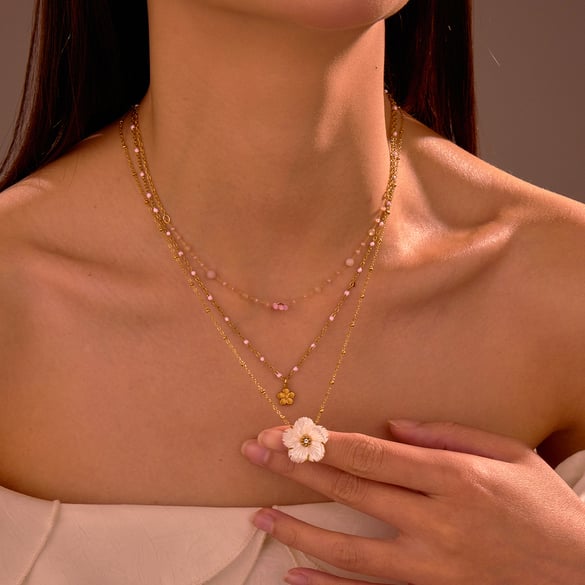 1 Piece Sweet Flower Stainless Steel Gold Color Pendant Necklace 2