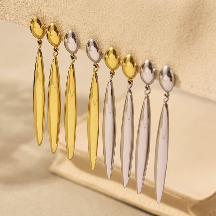 1 paio di orecchini pendenti da donna in acciaio inossidabile color oro dalla forma irregolare moderna Immagine3