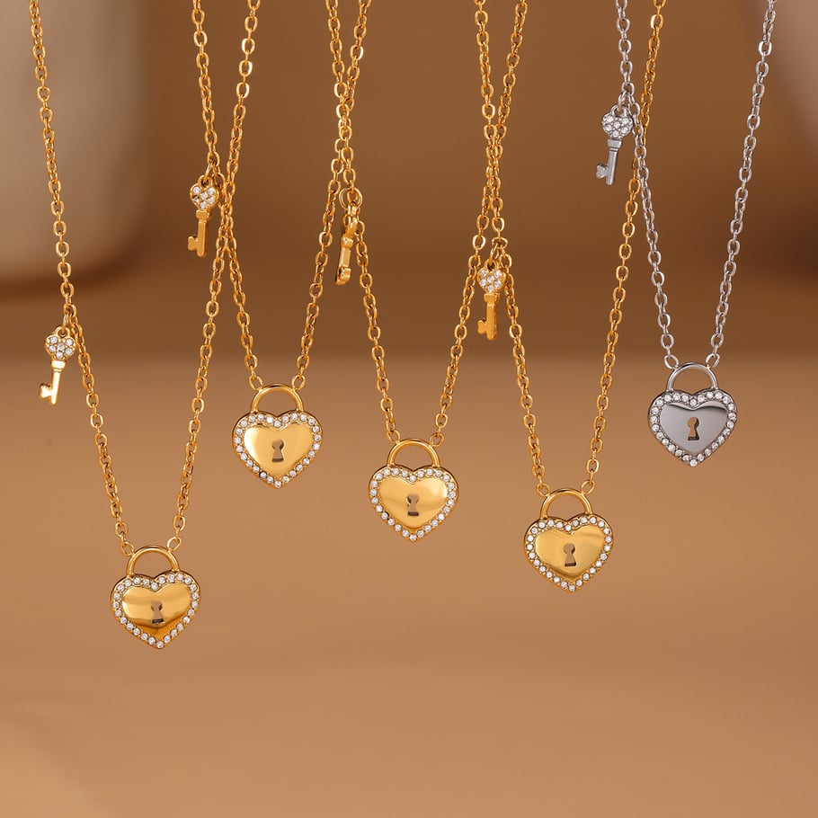 1 Piece Sweet Lock Heart Stainless Steel Gold Color Women's Pendant Necklaces Picture3