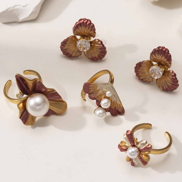 1 Piece Romantic Flower Stainless Steel Statement Ring