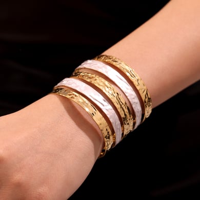 1 Piece Elegant Patchwork Stainless Steel Gold Color Women's Bangles h5 Picture4