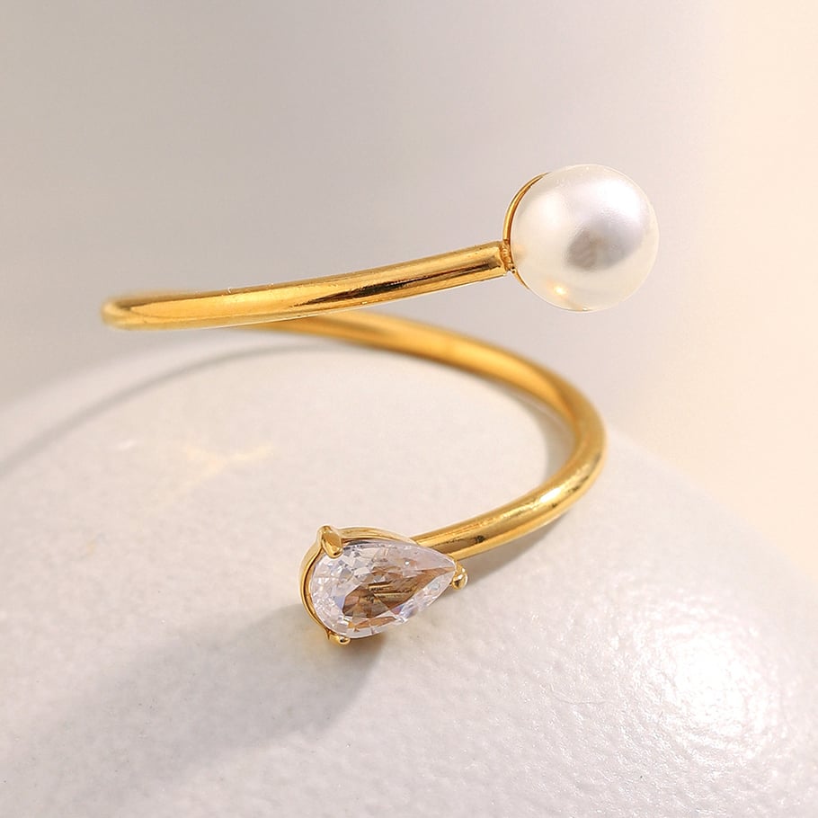 1 Piece Elegant Twist Stainless Steel Gold Color Minimalist Rings Picture3