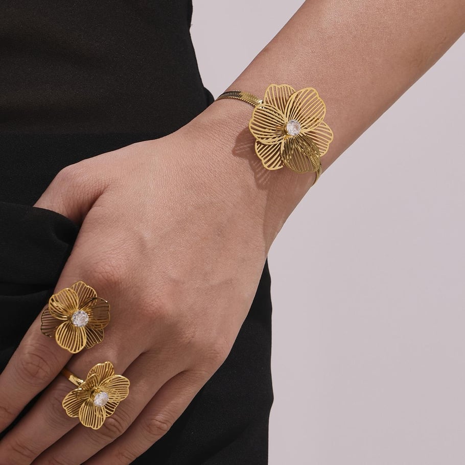 1 Piece Classic Flower Stainless Steel Gold Color Zircon Women's Jewelry Sets h5Picture3