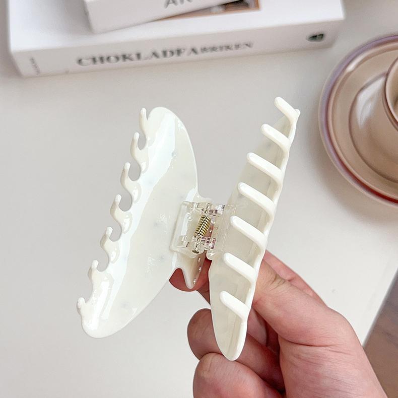 1 Piece Simple Series Classic Solid Color Acrylic Women's Hair Claws Picture4