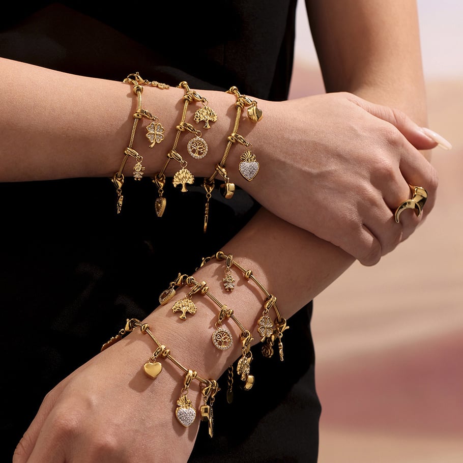 1 Piece Simple Heart Stainless Steel Gold Color Women's Charm Bracelets Picture2