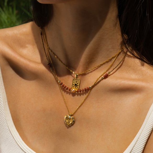 1 Piece Retro Heart Natural Stones  Gold Color Pendant Necklace