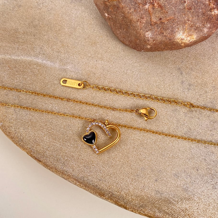 1 Stück Halskette mit Herzanhänger aus Edelstahl in Goldfarbe Bild7