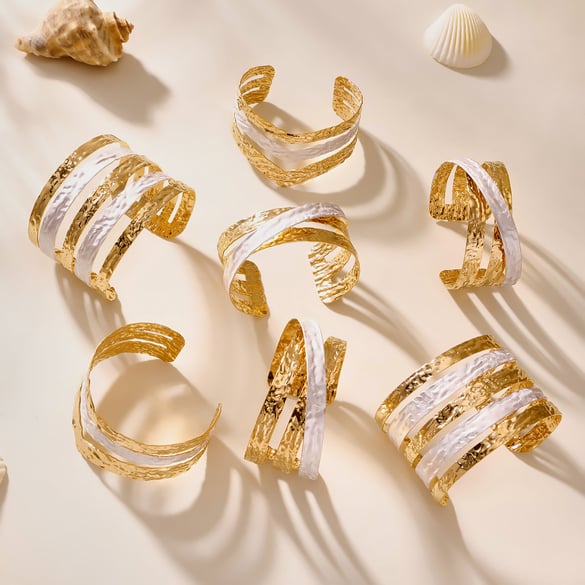 1 Piece Elegant Patchwork Stainless Steel Gold Color Women's Bangles