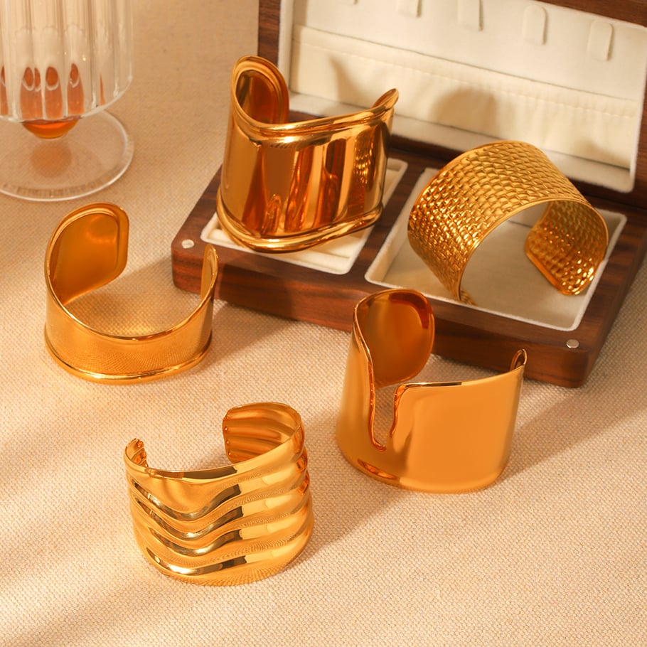 1 Pair Daily Turtle Stainless Steel Gold Color Women's Cuff Bracelets Picture4