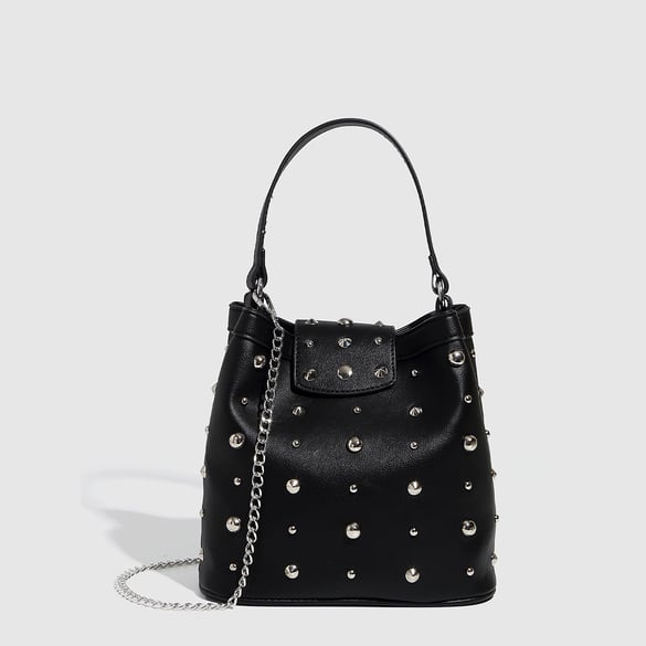 1 Piece High - end Fashion Series Metallic Rivet  Women's Shoulder Bags 2