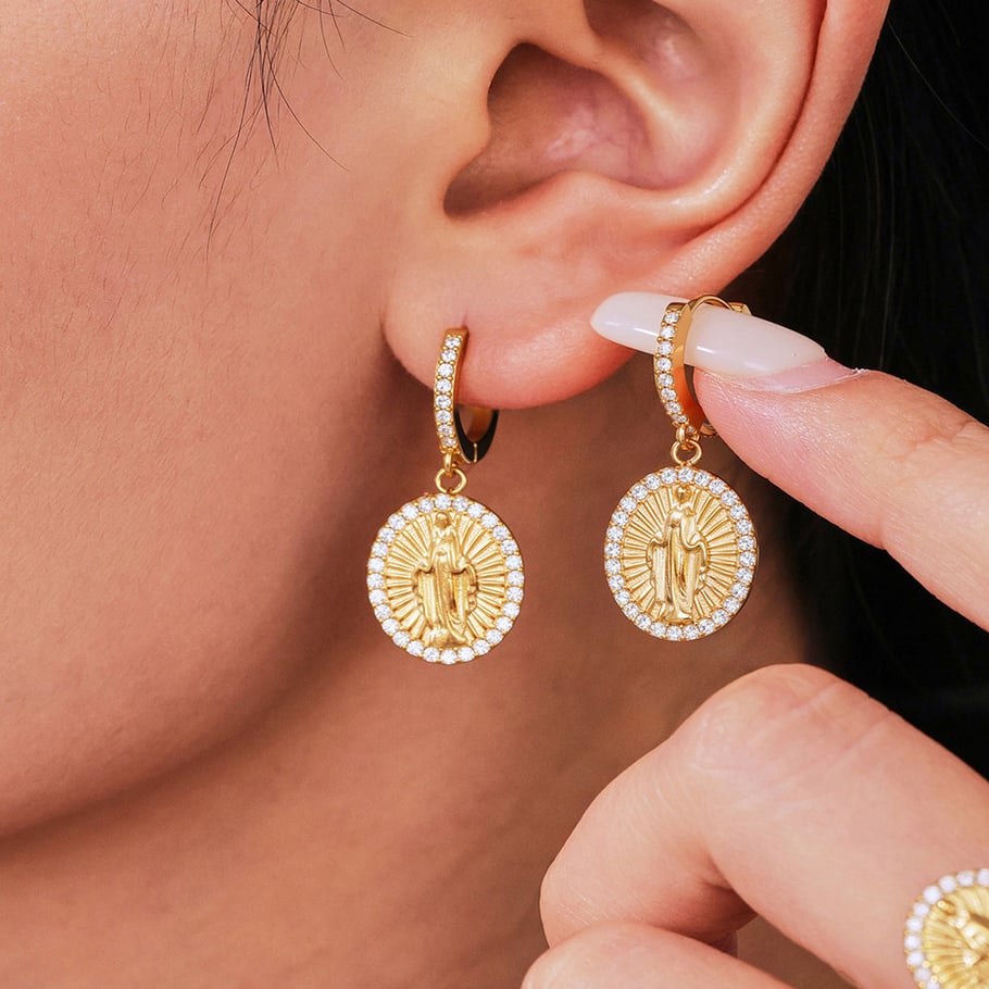 Set di gioielli da donna in acciaio inossidabile color oro con zirconi, 1 pezzo, con figura retrò Immagine4