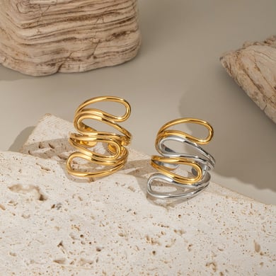 1 paio di anelli semplici con forma irregolare in acciaio inossidabile color oro h5 Immagine2