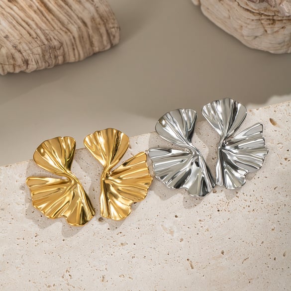 1 paire de boucles d&#39;oreilles à tige en acier inoxydable doré pour femme, style décontracté, motif floral, série romantique 2