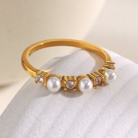 Bague élégante en acier inoxydable pour femme, série simple, avec pierres précieuses 2