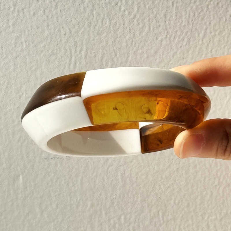 1 Parça Lüks Seri Retro Tek Renk Karışık Renkli Reçine Kadın Bilezikleri Resim3