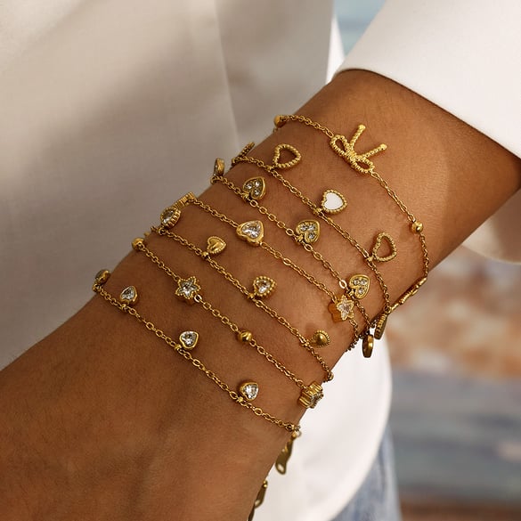 Bracelet à breloques en acier inoxydable couleur or avec cœur, 1 pièce 2