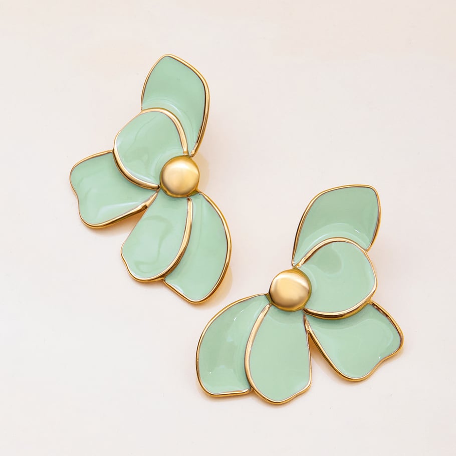 1 Pair Elegant Flower Stainless Steel Gold Color Women's Stud Earrings Picture7