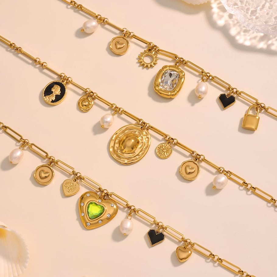 1 pezzo di collana con ciondolo a forma di cuore in zircone di lusso in acciaio inossidabile color oro da donna Immagine6