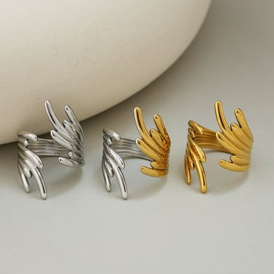 Anillos llamativos de acero inoxidable dorado con alas casuales de 1 pieza h5 Imagen8