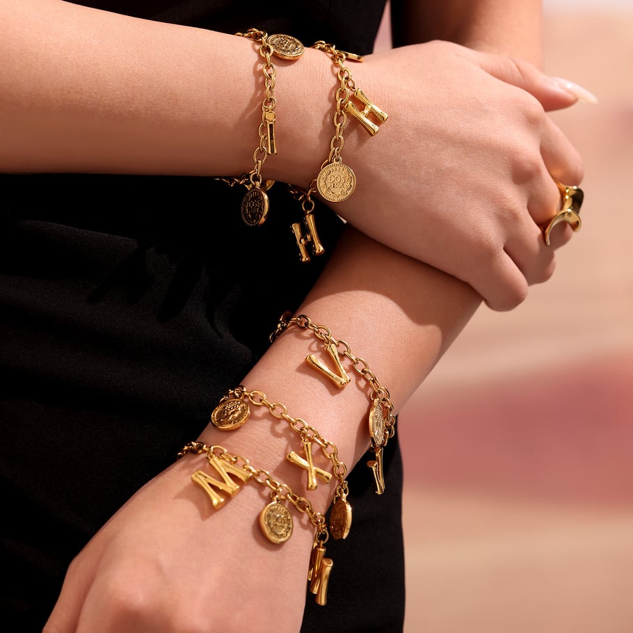 1 Piece Daily Letter Stainless Steel Gold Color Women's Charm Bracelets Picture4