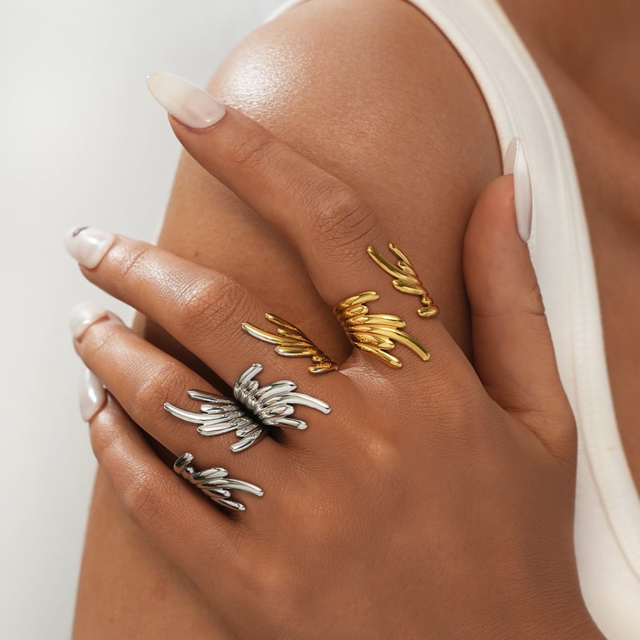 Anillos llamativos de acero inoxidable dorado con alas casuales de 1 pieza Imagen7