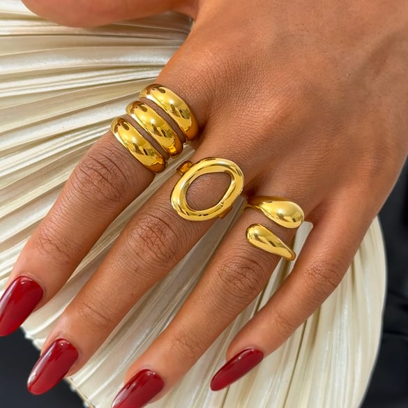 1 Stück einfache, unregelmäßig geformte Statement-Ringe aus Edelstahl in Goldfarbe 2