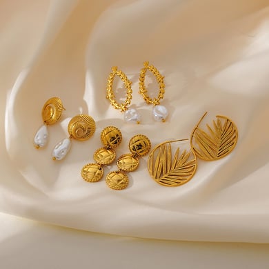 1 Paar einfache Ohrhänger aus Edelstahl mit Blumenblättern für Damen h5 Bild2