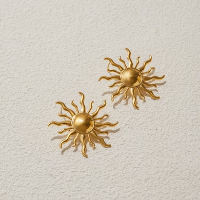 1 par de pendientes clásicos de sol de acero inoxidable color dorado para mujer h5 Imagen5