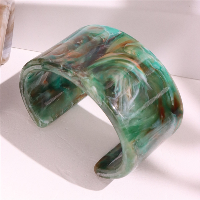 1 Piece Sweet Simple Wide Acrylic Women's Bangles Picture2