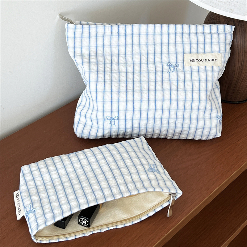 1 Parça Simple Series Sweet Strip Polyester Kadın Makyaj Çantası Resim4