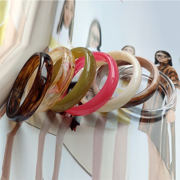 1 Piece Simple Series Elegant Gradient Color Acrylic Women's Bangles 2