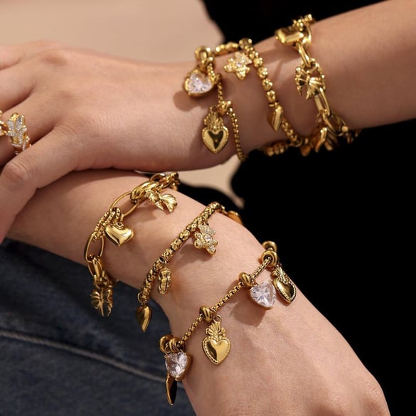 1 Stück luxuriöses Bären-Charm-Armband aus Edelstahl in Goldfarbe für Damen