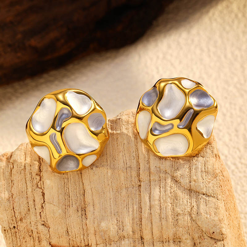 1 Pair Retro Stainless Steel Gold Color Stud Earrings h5Picture4