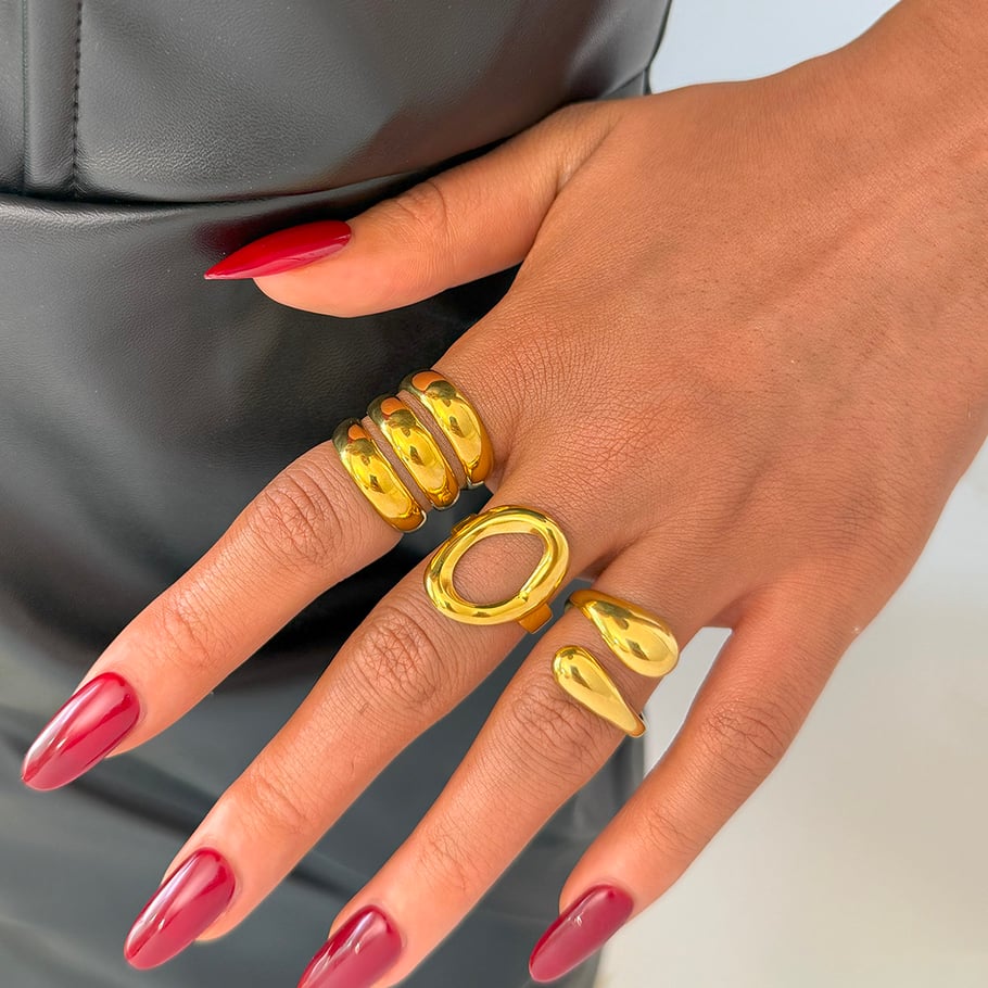 Anillos llamativos de acero inoxidable en color dorado con forma irregular simple de 1 pieza Imagen5