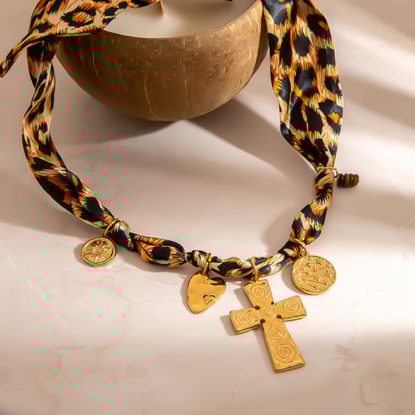 1 Piece Leopard Scarf Cross Pendant Necklace 2