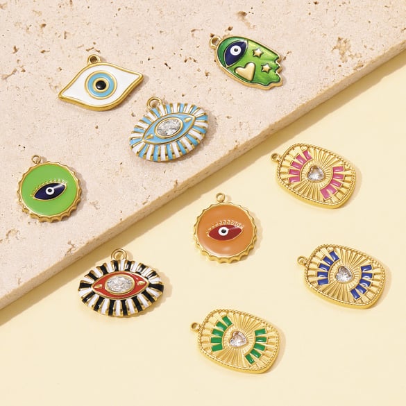 1 colgante lujoso de acero inoxidable con diseño de tarot de ojo del diablo para mujer