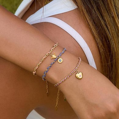 Pulseras con dijes de corazón retro de acero inoxidable color dorado para mujer, 1 pieza h5 Imagen3