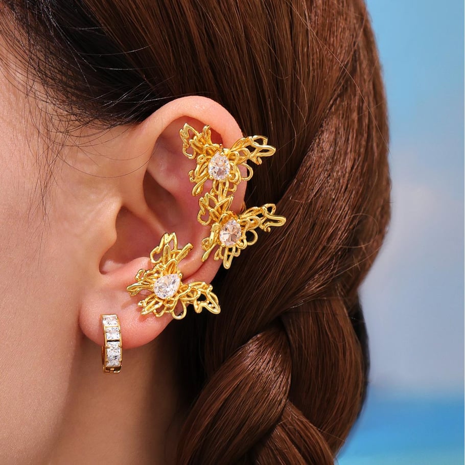 1 elegante orecchini a bottone da donna in acciaio inossidabile color oro con zirconi a forma di farfalla Immagine6