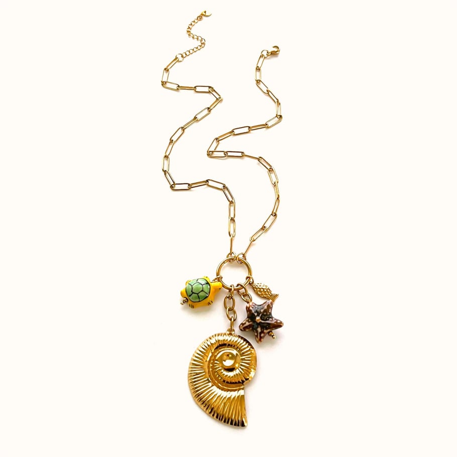 Collar con colgante de concha de acero inoxidable color dorado de 1 pieza 