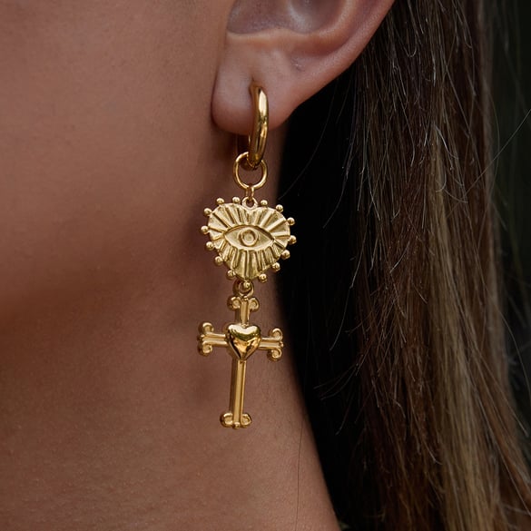 1 Pair Retro Heart&Cross Stainless Steel Gold Color Women's Drop Earrings 2