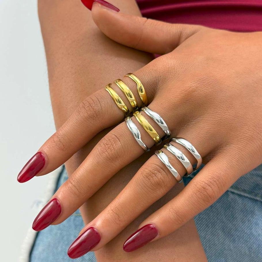 1 stuk eenvoudige casual cirkel roestvrij staal goudkleurige minimalistische ringen Afbeelding4
