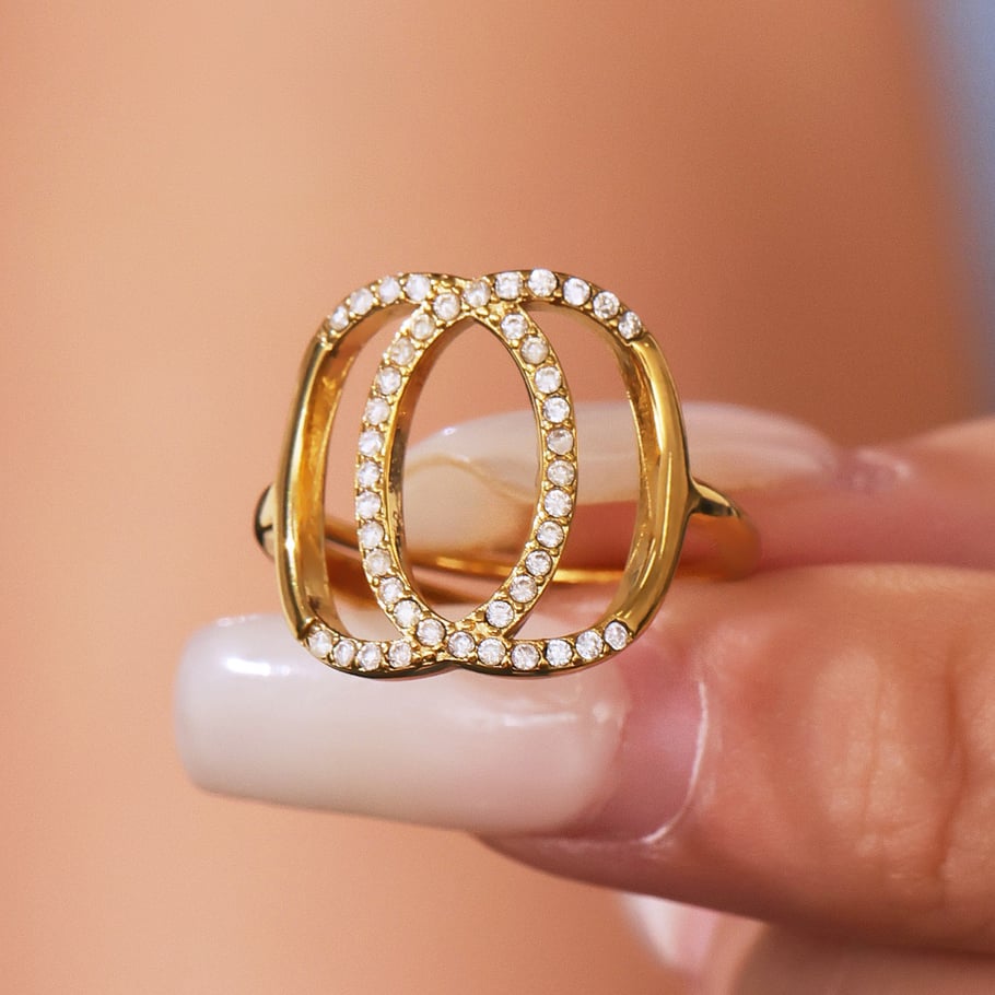 1 pezzo classico anello Infinity in acciaio inossidabile color oro con zirconi Immagine4