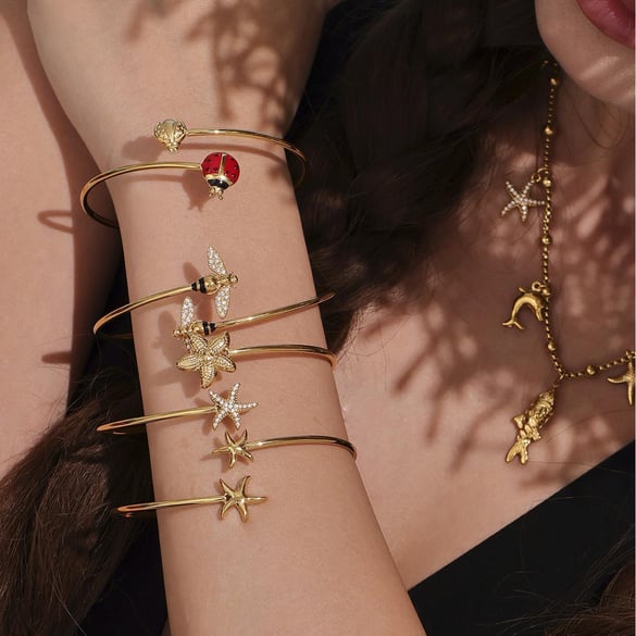 1 Piece Delicate Insect Stainless Steel Gold Color Zircon Women's Bangles 2