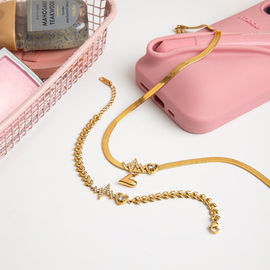 Conjunto de joyería para mujer de acero inoxidable color dorado con forma de corazón de 1 pieza Imagen6