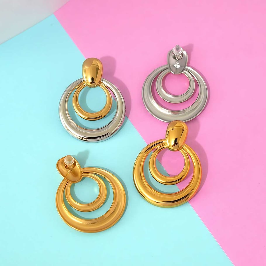 1 Paar einfache, kreisförmige Ohrstecker aus Edelstahl in Goldfarbe für Damen h5Bild4